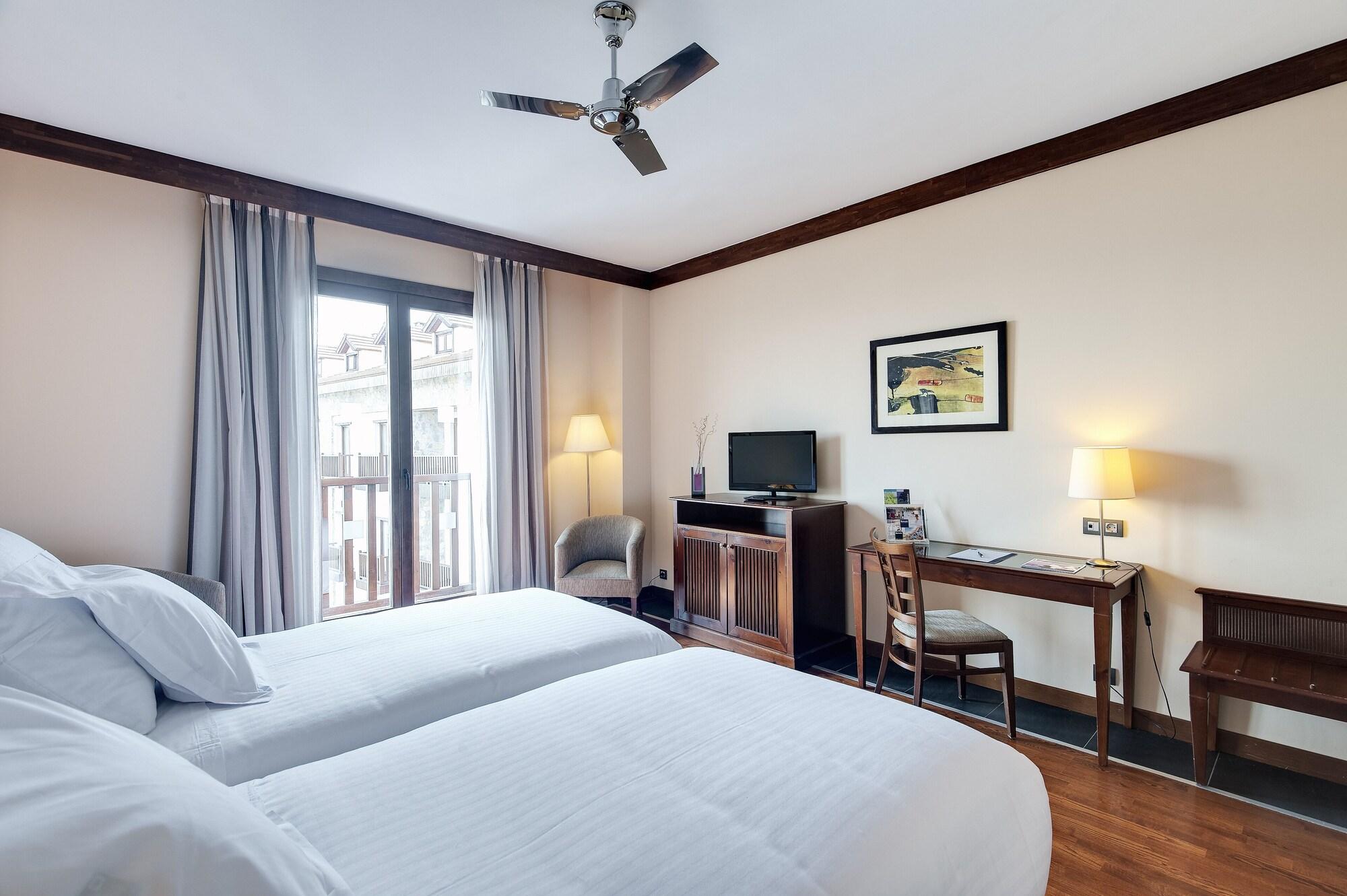 Hotel & Spa Real Badaguas Jaca Εξωτερικό φωτογραφία