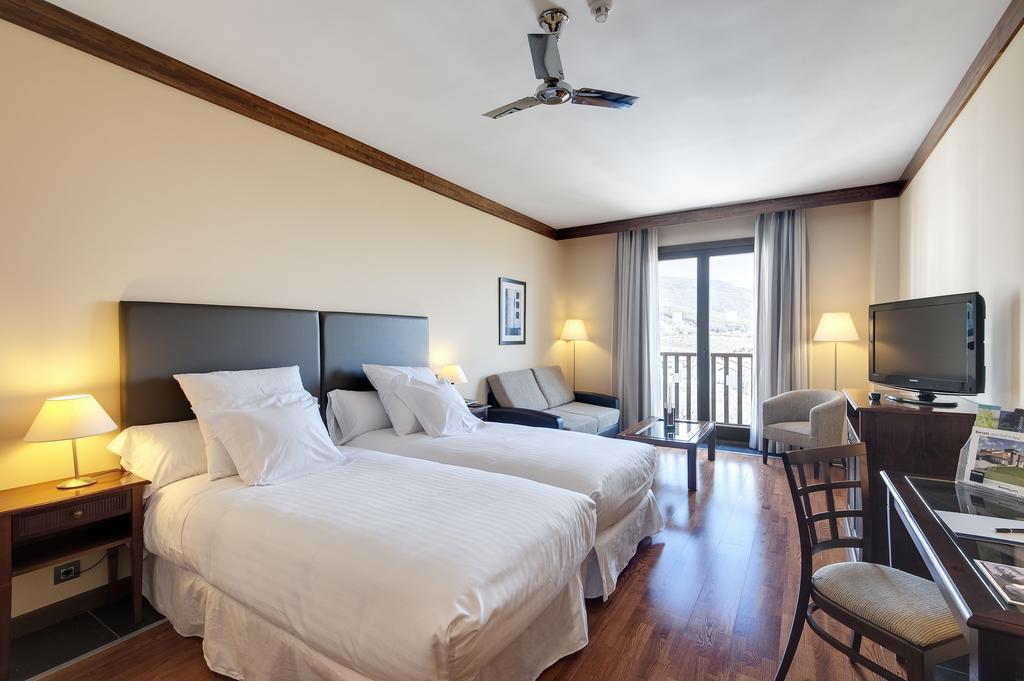 Hotel & Spa Real Badaguas Jaca Εξωτερικό φωτογραφία